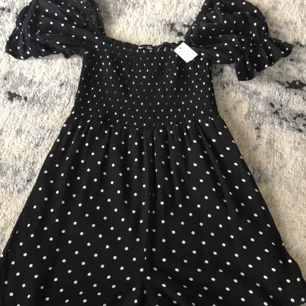 Francesca’s Mi Ami brand romper - new with tags!